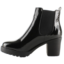 Lakatut vagabondit KA-782P-3 Musta 1