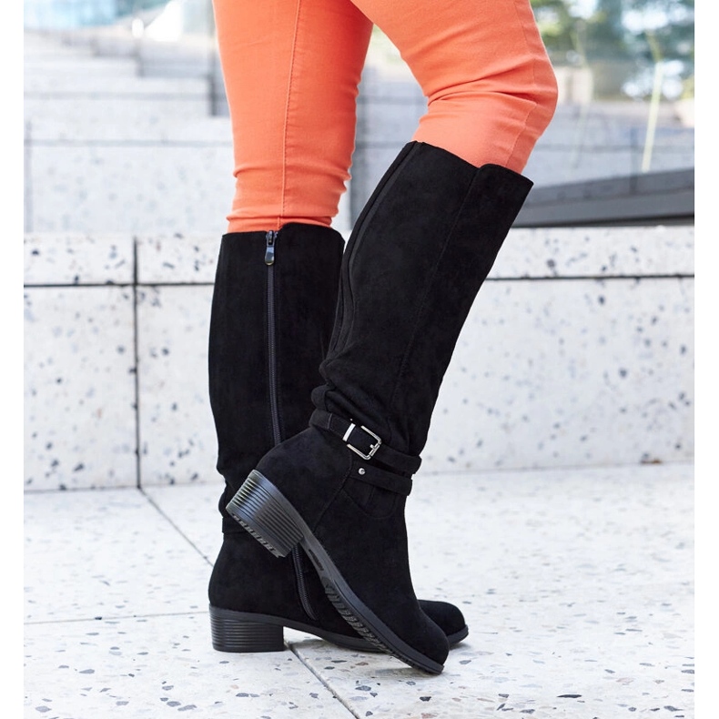 Aldision mustat eristetyt eko-mokkanahkasaappaat 1