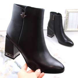 Filippo Naisten korkeakorkoiset nilkkurit zirkoneilla, musta Fillippo DBT4842 1