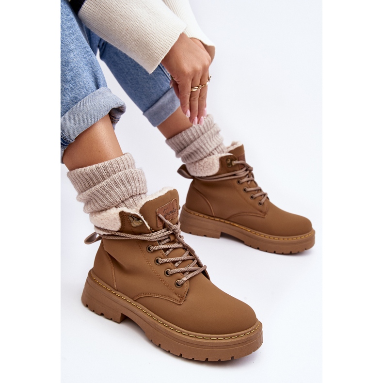 Naisten nahkasaappaat ruskealla lampaannahalla Lynnvia 2