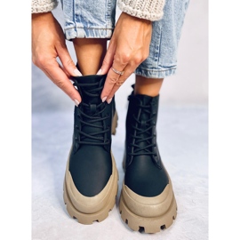 Toma Black vaelluskengät musta 1