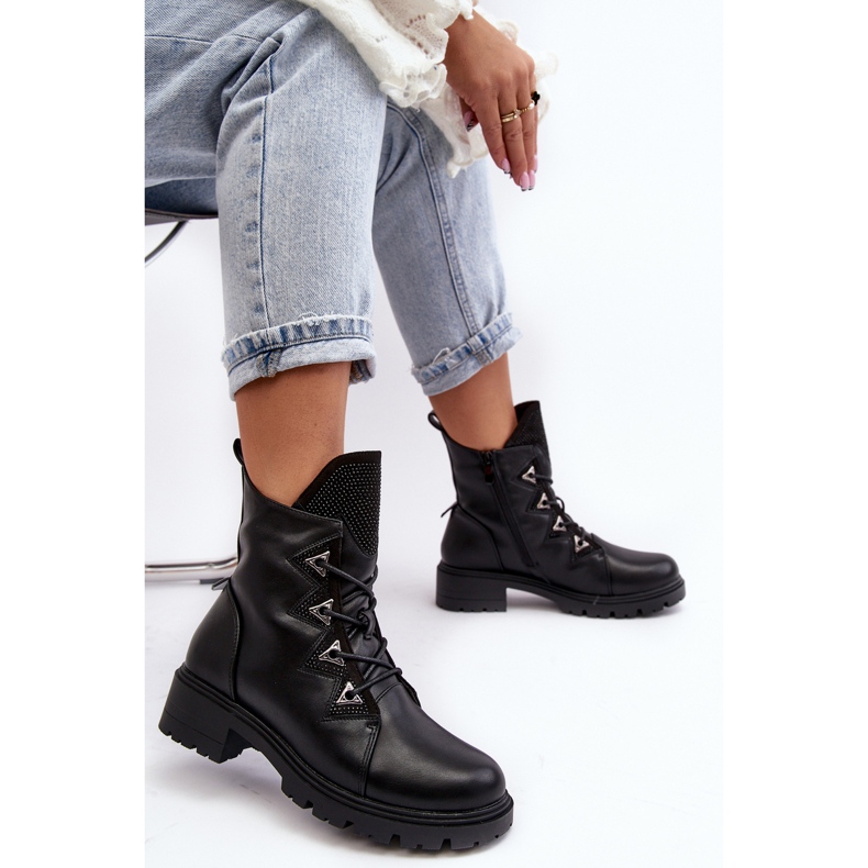 Nahkaeristetyt saappaat strassikivillä Mustat Gwen S.Barski HY93-52A 2