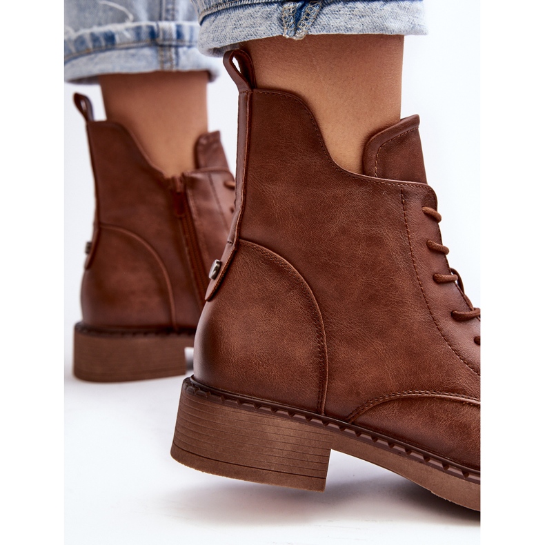 Klassiset naisten tasaiset saappaat Ruskea Ballisa 1