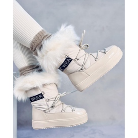 Kendalsin beigen turkislumisaappaat 2