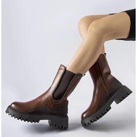 Ruskeat eristetyt Donigalan saappaat 1