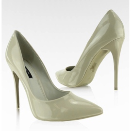 Sileät lakatut nastat E396 Oliivi monivärinen vihreä 1