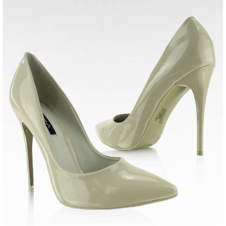 Sileät lakatut nastat E396 Oliivi monivärinen vihreä 1