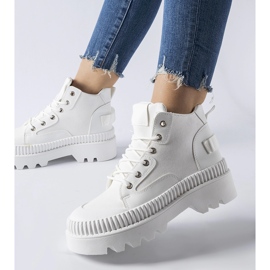 Inna Valkoiset lenkkarit korkealla Grottalla valkoinen 1