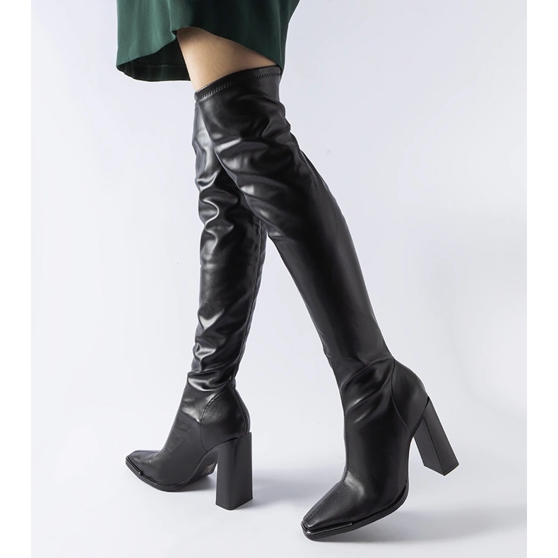 Mustat klassiset korkeakorkoiset saappaat Faubourgilta 1