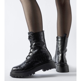 Mustat patentoidut Cressac-saappaat 1