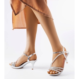 Cittarealen hopeiset sandaalit kuutiozirkonialla hopea 1