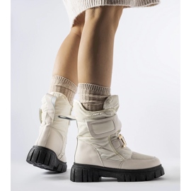 Beiget lumisaappaat koristeellisella Athos-soljella 1