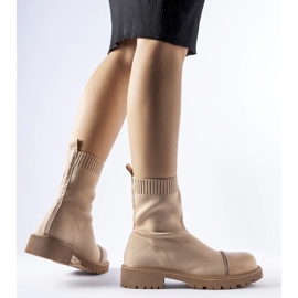 Vailin ruskeat nilkkurit strassilla 1