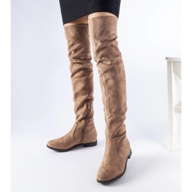 Pitkät ruskeat lämpimät eco-mokkanahka Elwira-saappaat 1