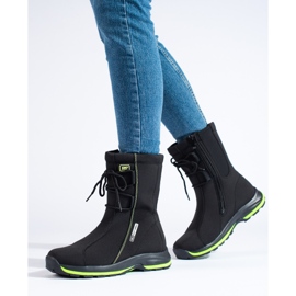 Naisten vaelluskengät DK lampaannahkaisella turkilla musta 1