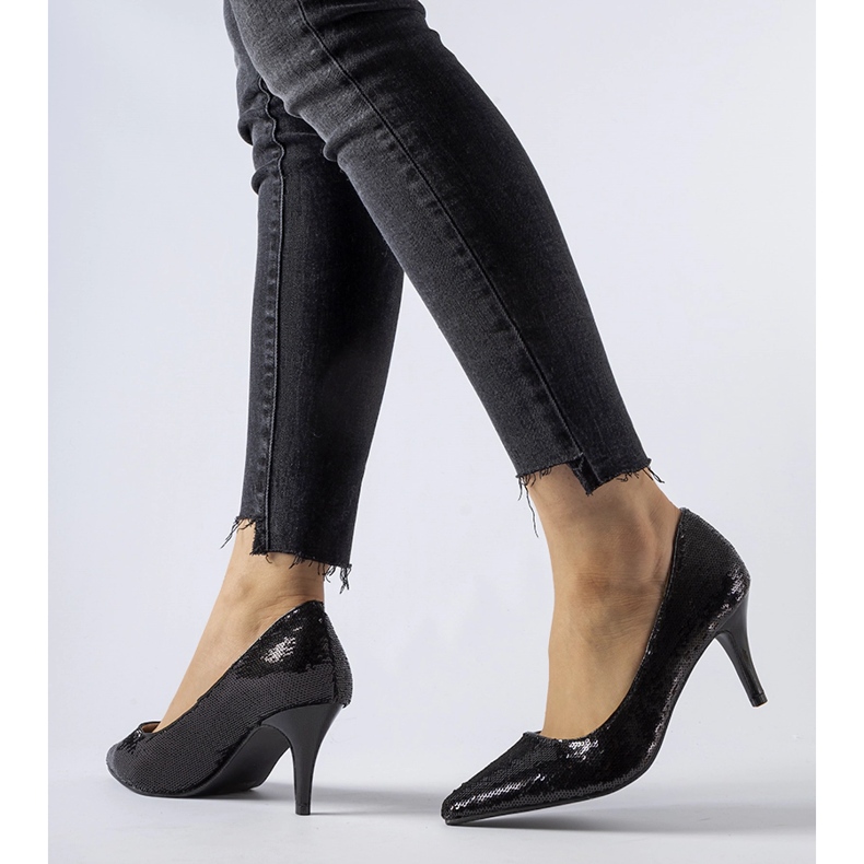 Mustat paljetoidut Ernesto korkokengät 2