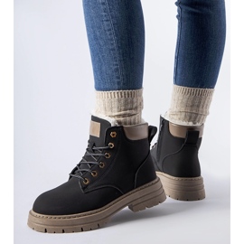 Mustat eristetyt Mcwhorter-saappaat 1