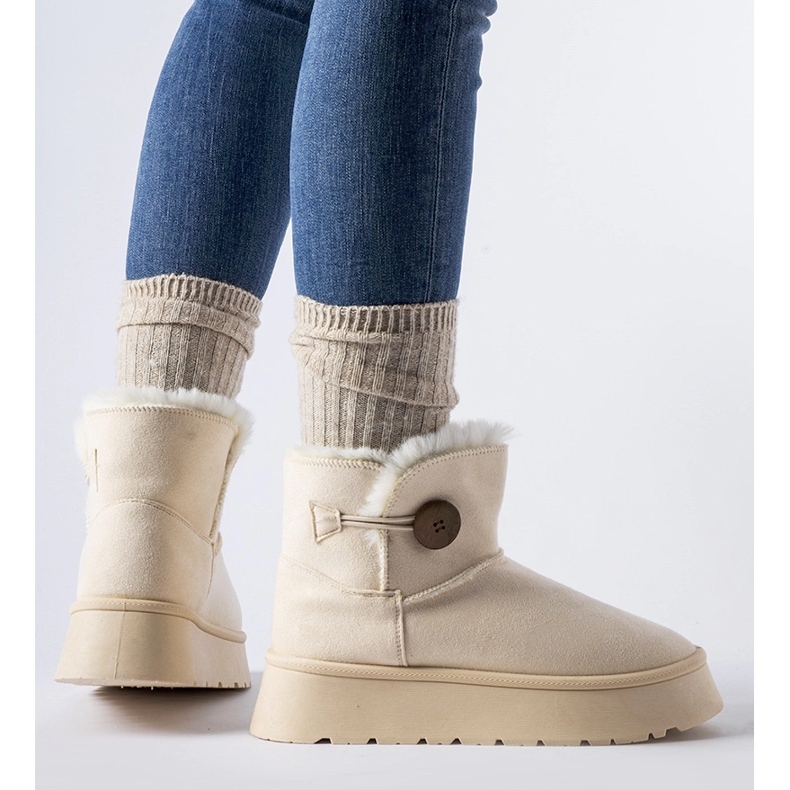 Beiget eristetyt lumisaappaat Ronco-napilla 1