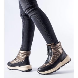 Ritterin ruskeat eristetyt lumisaappaat vetoketjulla 1