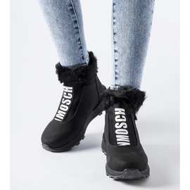 Mustat eristetyt korkeat Oneglia-lenkkarit 1