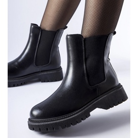 Mustat eristetyt klassiset slip-on-nilkkurit Noasilta 1