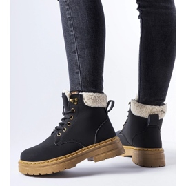 Mustat eristetyt Burgondi-työläissaappaat 1