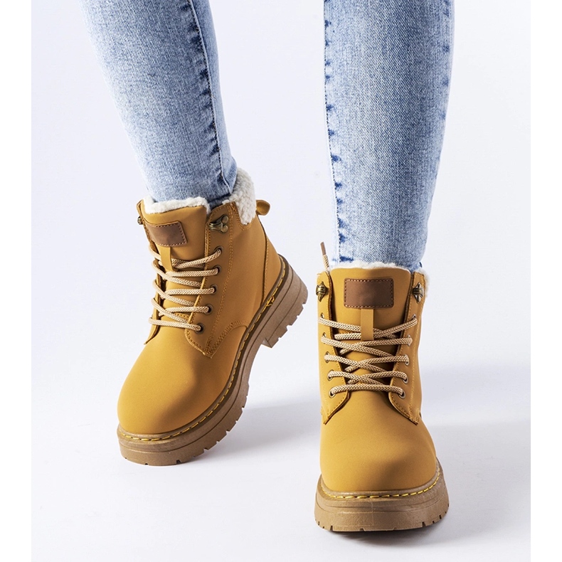 Ruskeat eristetyt Burgondi työntekijät 1