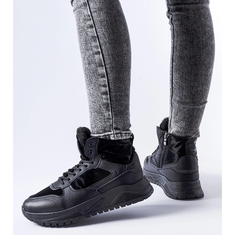 Mustat eristetyt korkeat Malles-lenkkarit 1