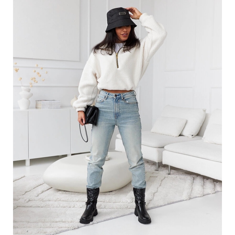 Mustat patentoidut kengät koristeellisella Lido-hihnalla 1