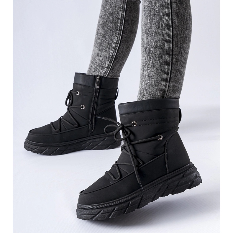 Mustat mattaiset Jamison-eristetyt lumisaappaat 1