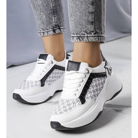 Margie monogrammilliset mustat tennarit valkoinen 1