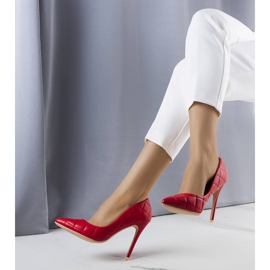 BM Lore punaiset tikatut korkokengät punainen 1