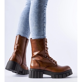 Inna Karamelliklassikko Pedrazan työntekijät ruskea 1