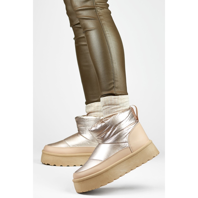 Naisten talvisaappaat alustalla beige 1