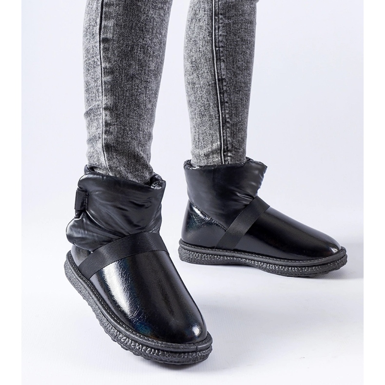 Mustat kiiltävät Delaune lyhyet lumisaappaat 1