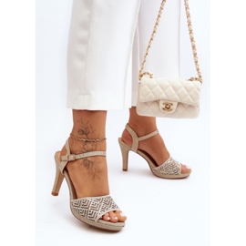 Koristetut korkeakorkokengät D&amp;A MR1038-44 kultaa kultainen 2