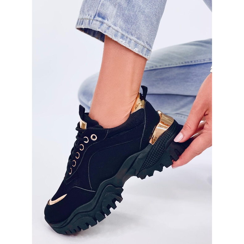 Fleis Black naisten urheilukengät musta 1