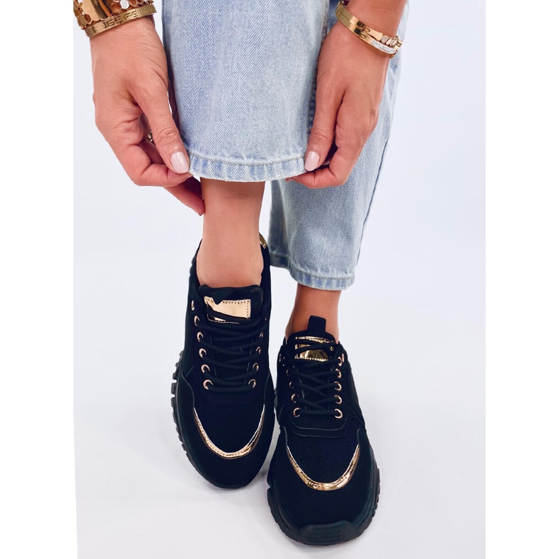 Fleis Black naisten urheilukengät musta 2