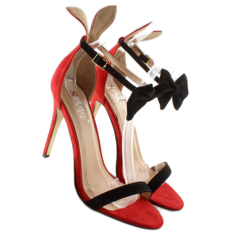 Sandaalit pinnoilla korvilla ZJ-15P Punainen 2