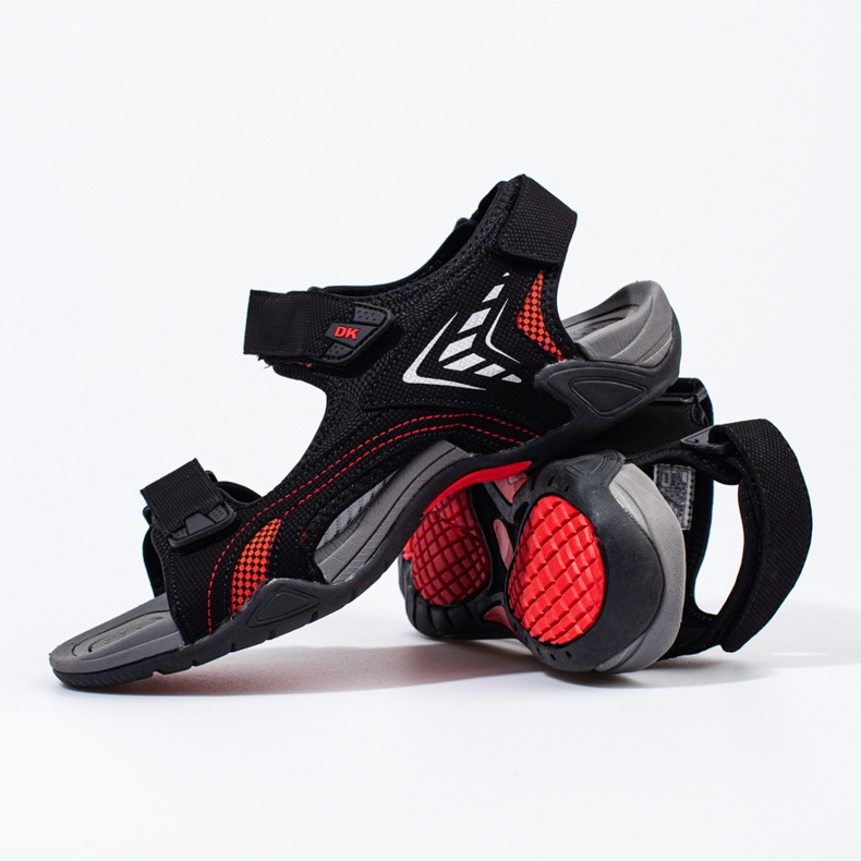 Miesten mustat sandaalit 2