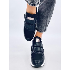 Moulton Black wedge -lenkkarit tarranauhalla musta 1