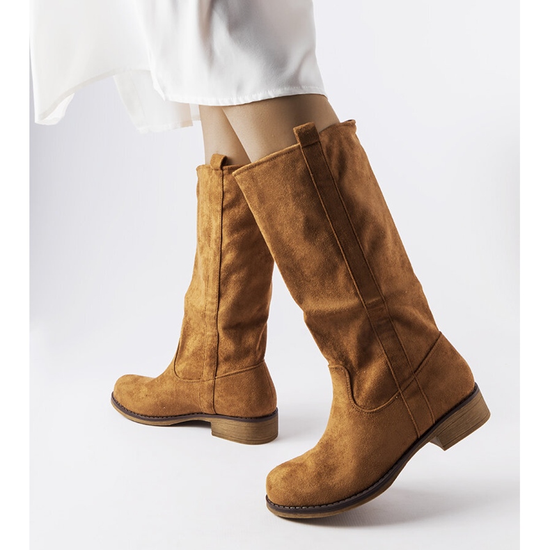 Aostan ruskeat tasaiset saappaat 1