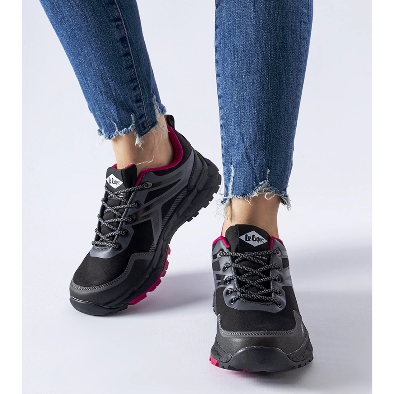 Mustat Lee Cooper LCJ-22-01-1370L lenkkarit 2