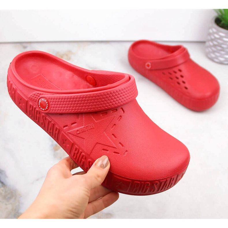 Naisten tossut kroks punainen Big Star II275004 1