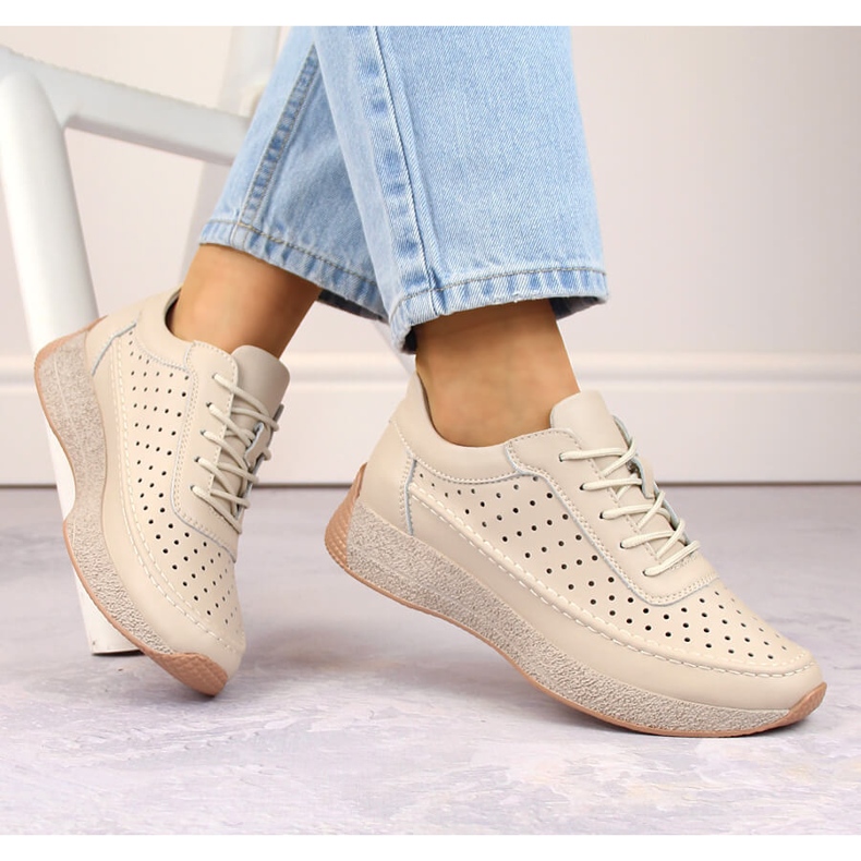 Naisten harjakattoiset nahkakengät, beige, Sergio Leone SP013 1