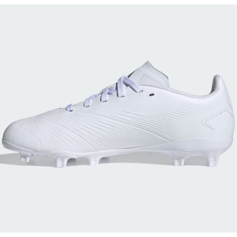 Adidas Predator League L Jr Fg IG7749 jalkapallokengät valkoinen 1