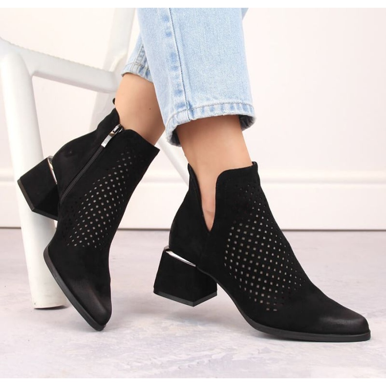 Mokkakorkoiset nilkkurit Potocki W WOL213A, musta 1 Mokkakorkoiset nilkkurit Potocki W WOL213A, musta 1