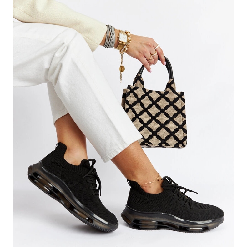 Mustat alustalenkkarit Goe JJ2N4080 1