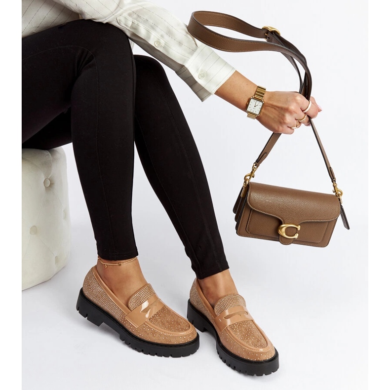 Ruskeat loaferit, koristeltu Newport strassit 1