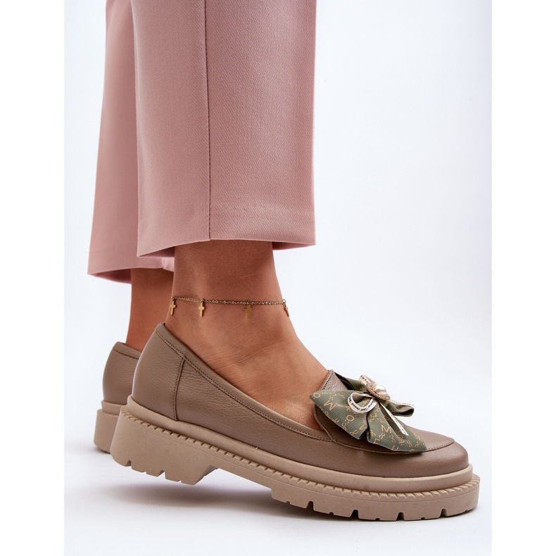 Naisten nahkaiset mokasiinit rusetilla Laura Messi 2787 beige 2